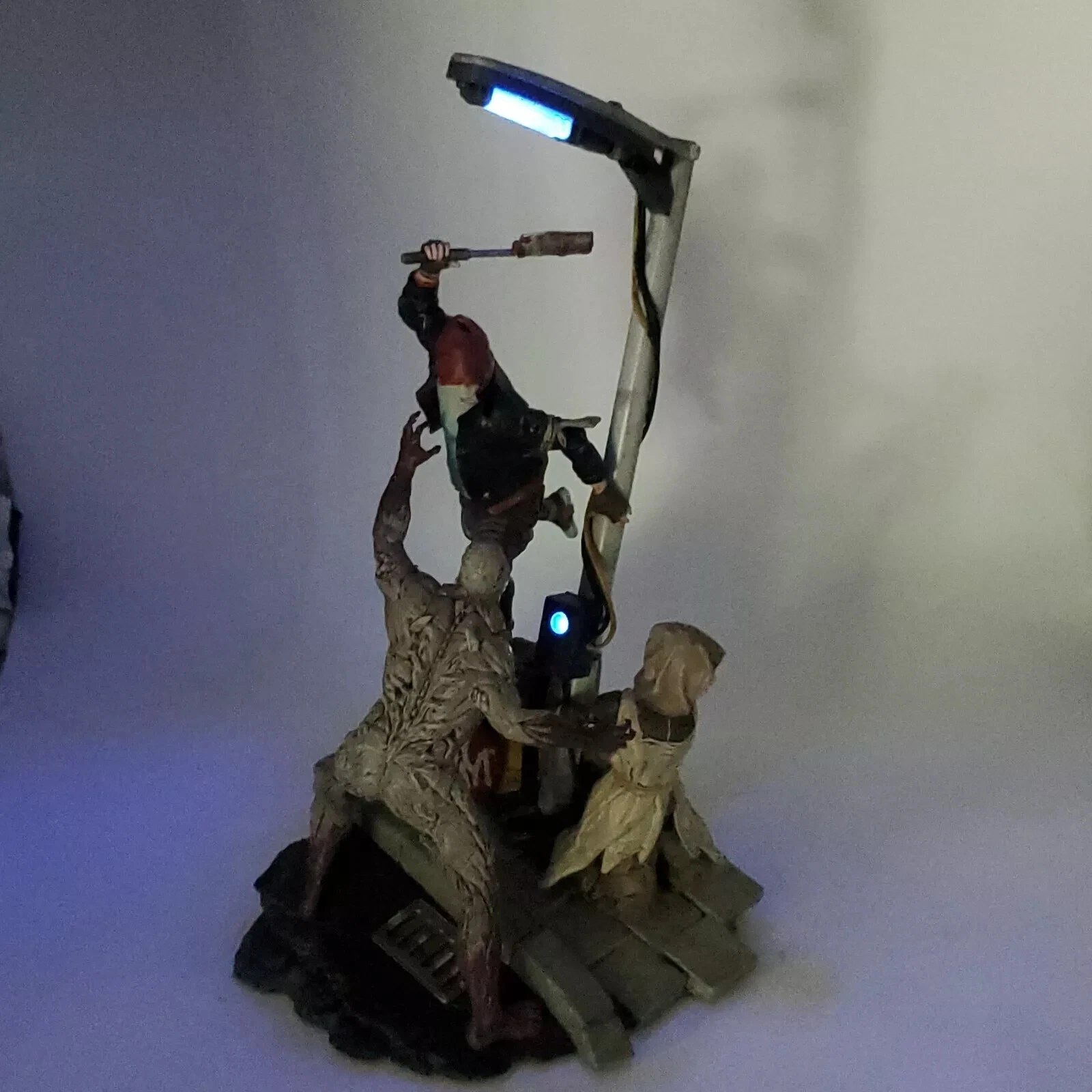 s l160023 - Dying Light Merch